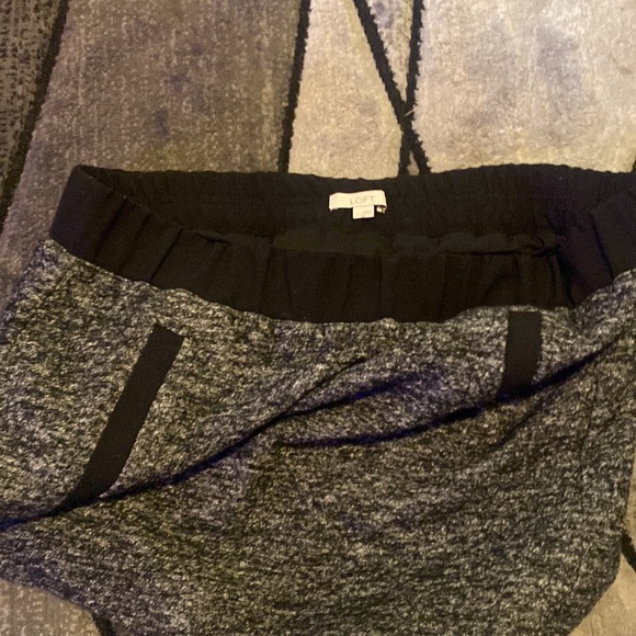 skirt - Picture 3 of 3